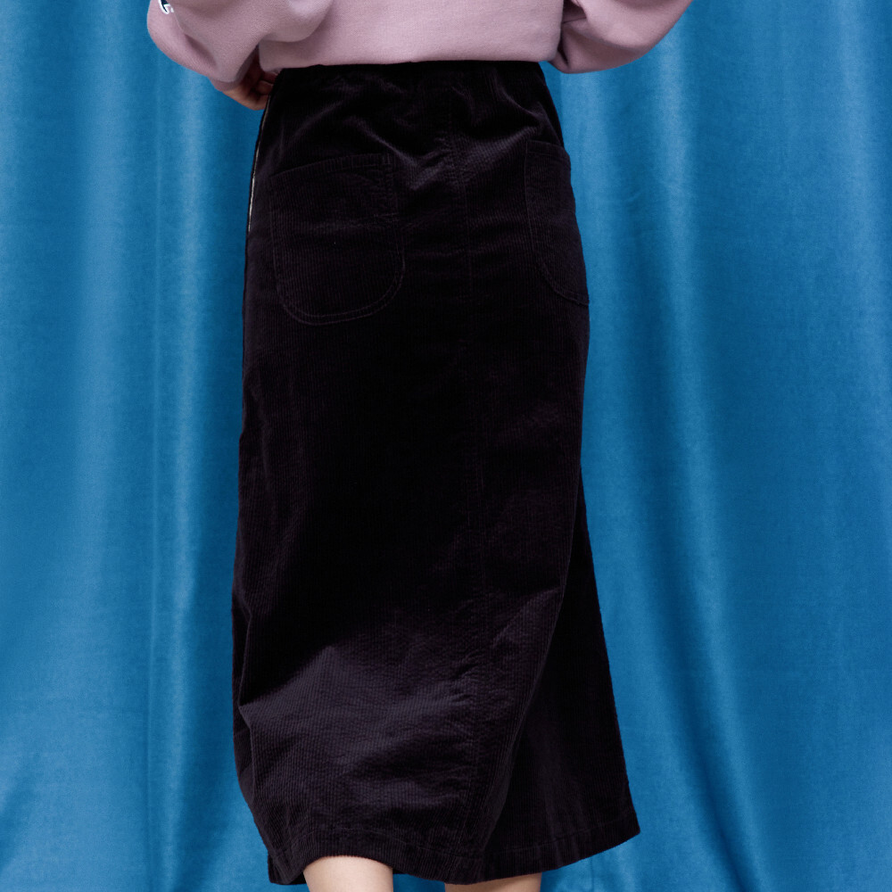 Повседневная длинная юбка женская Champion
Повседневная длинная юбка женская Champion