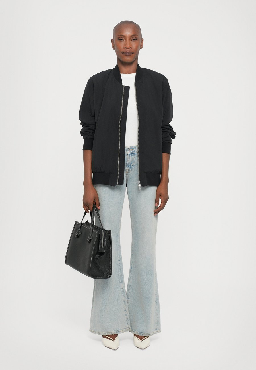 Сумка Gianni Chiarini MISS MARCELLA , Nero/Black
Сумка Gianni Chiarini MISS MARCELLA , Nero/Black