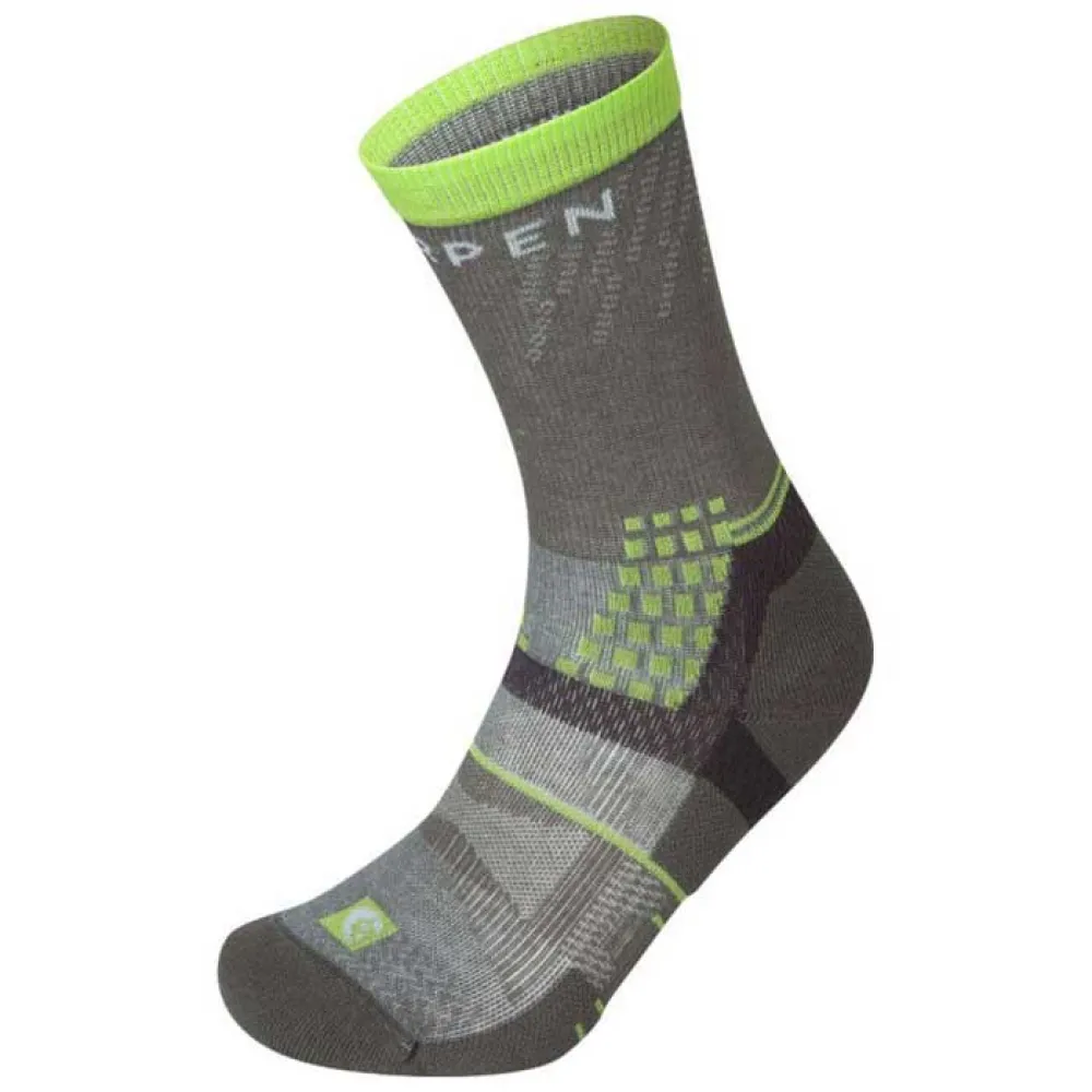 Носки Lorpen T3LMC T3 Light Hiker Eco, серый
Носки Lorpen T3LMC T3 Light Hiker Eco, серый