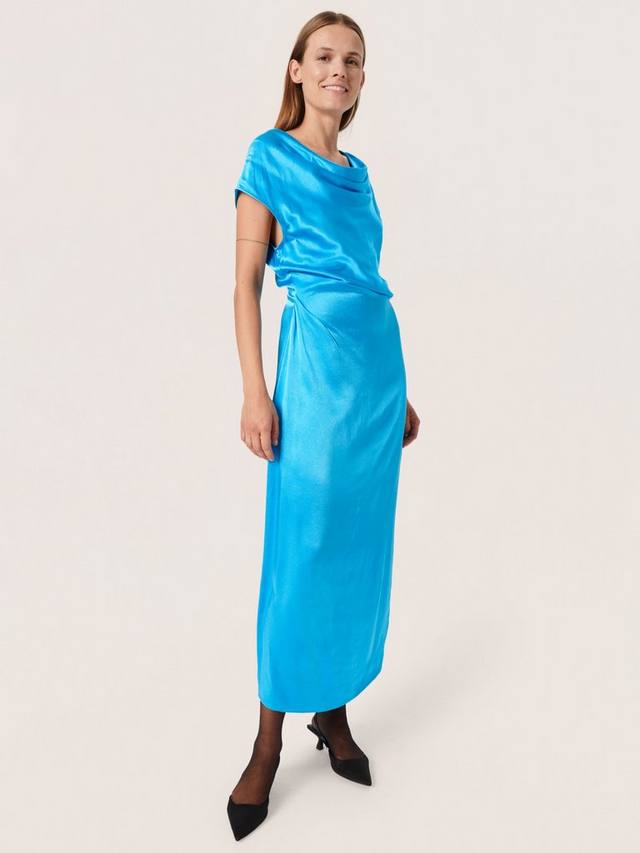 Макси-платье seleena с коротким рукавом Soaked In Luxury, цвет Malibu Blue
Макси-платье seleena с коротким рукавом Soaked In Luxury, цвет Malibu Blue