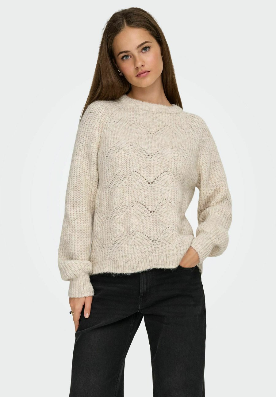 Джемпер ONLY ONLGILA LIFE STRUCTURE O-NECK, Whitecap Gray/Off-White
Джемпер ONLY ONLGILA LIFE STRUCTURE O-NECK, Whitecap Gray/Off-White