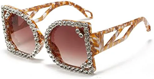 Солнцезащитные очки квадратной формы с градиентным переходом цвета, крупная оправа, стразы, для женщин, летние, защита от УФ-излучения UV400, ретро-стиль MTZJH, C4
Солнцезащитные очки квадратной формы с градиентным переходом цвета, крупная оправа, стразы, для женщин, летние, защита от УФ-излучения UV400, ретро-стиль MTZJH, C4