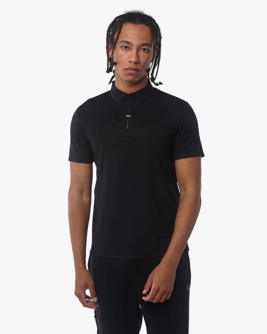 JAKED Черная мужская рубашка-поло из синтетического материала для фитнеса
JAKED Черная мужская рубашка-поло из синтетического материала для фитнеса