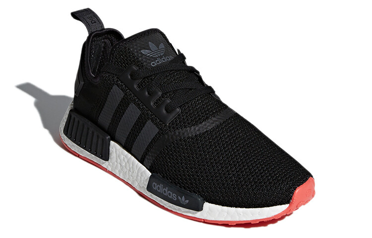 Мужская обувь adidas originals NMD_R1 Lifestyle
Мужская обувь adidas originals NMD_R1 Lifestyle