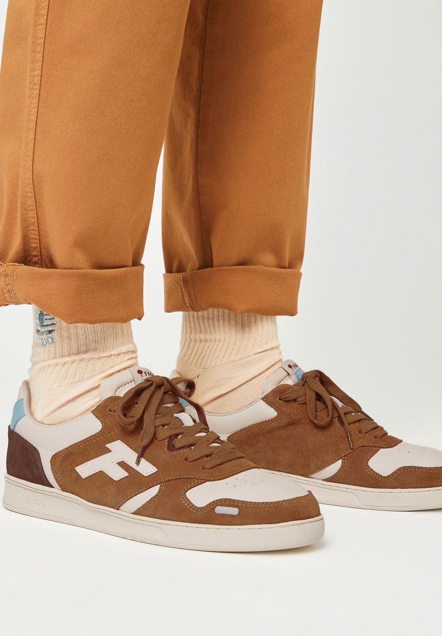 Кроссовки Faguo Trainers, Beige
Кроссовки Faguo Trainers, Beige