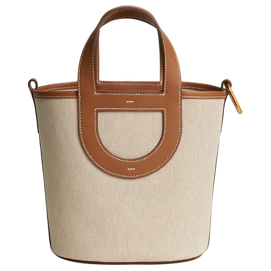 В петле холст Сумка-корзина из телячьей кожи Swift Сумка-ведро со свиным носиком Женская сумка Светло-бежевый HERMES 
В петле холст Сумка-корзина из телячьей кожи Swift Сумка-ведро со свиным носиком Женская сумка Светло-бежевый HERMES