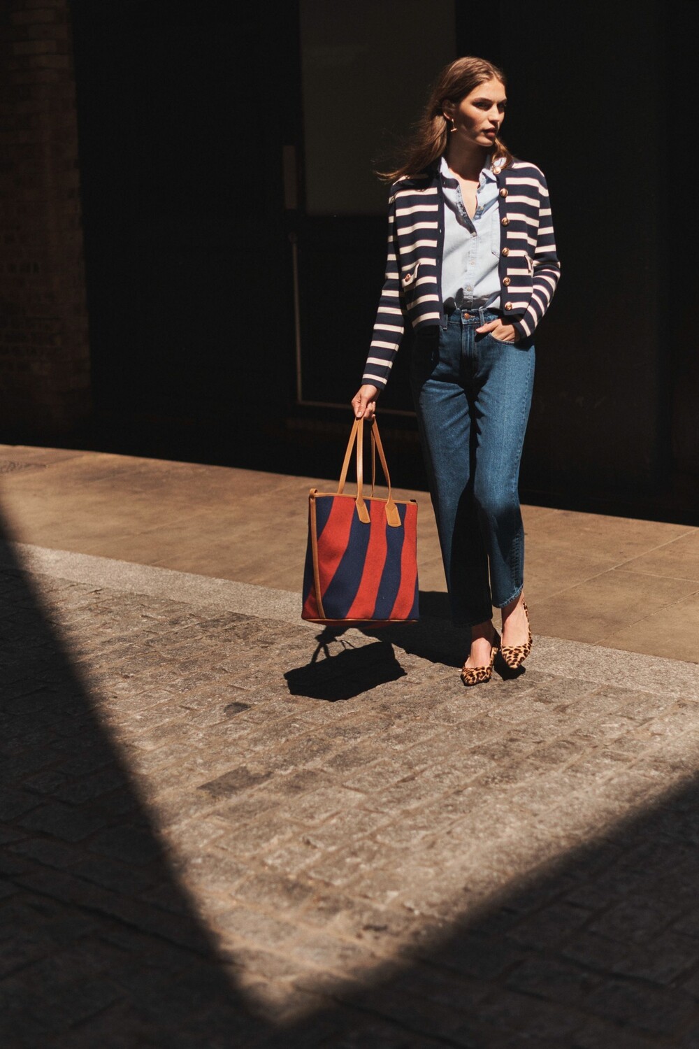 Короткая вязаная куртка Holly Boden, синий
Короткая вязаная куртка Holly Boden, синий