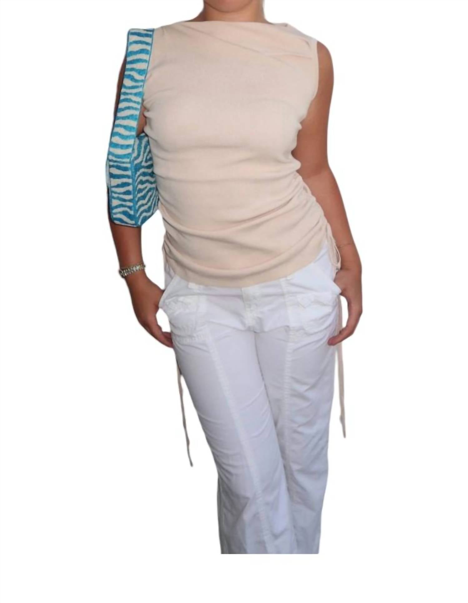 Вязаный топ Blaire бежевого цвета Pretty Garbage
Вязаный топ Blaire бежевого цвета Pretty Garbage