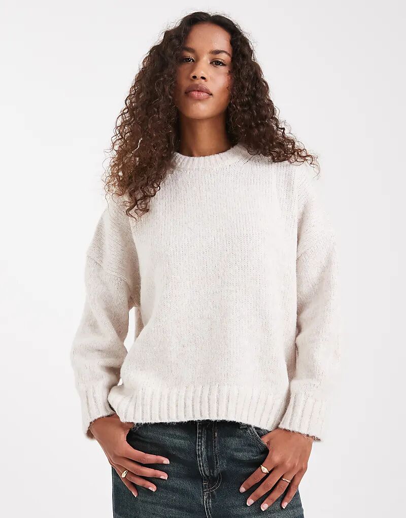 Джемпер свободного кроя ASOS DESIGN с круглым вырезом и закругленным подолом кремового цвета
Джемпер свободного кроя ASOS DESIGN с круглым вырезом и закругленным подолом кремового цвета