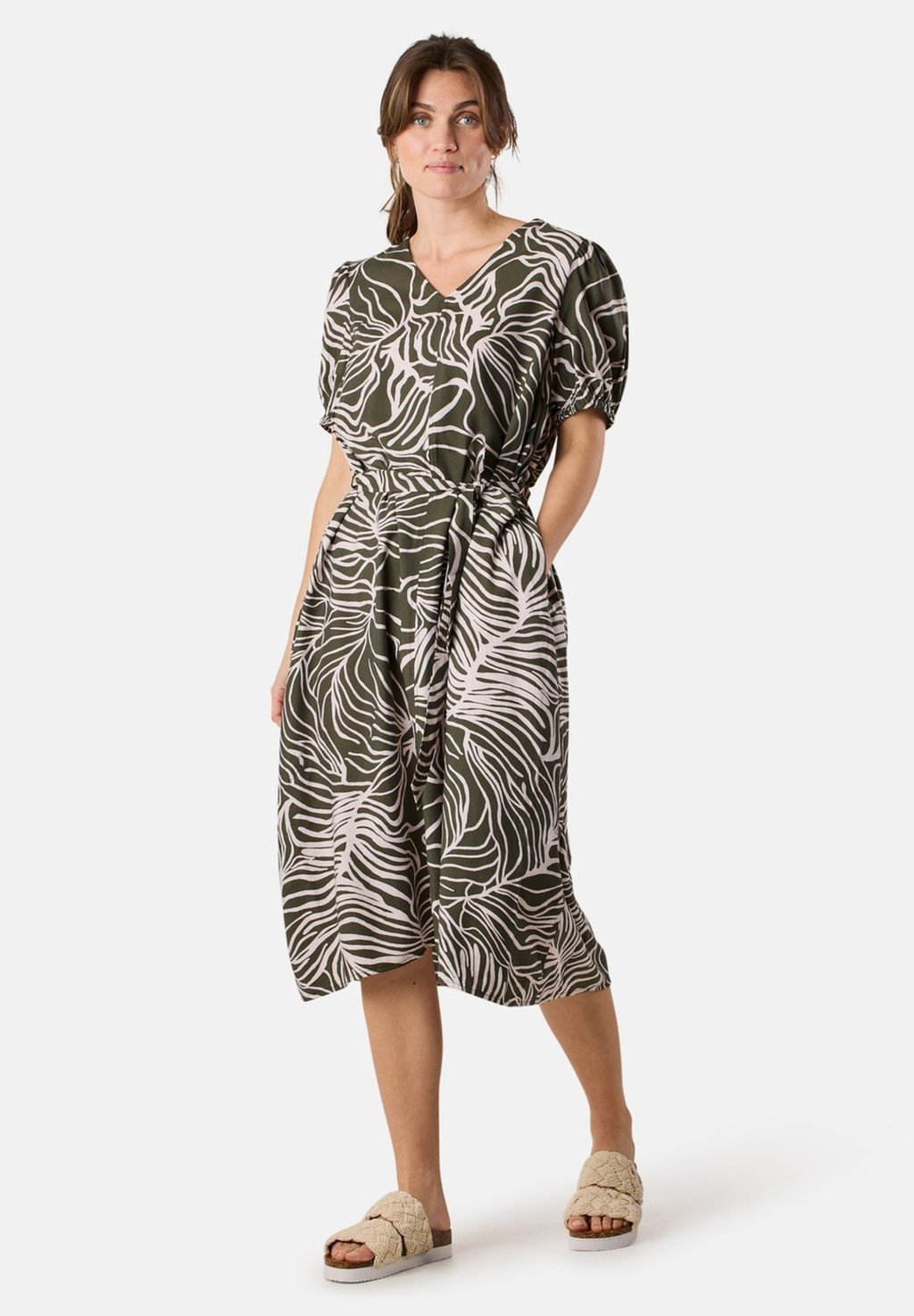 Повседневное платье Seaside, оливковый 
Повседневное платье Seaside, оливковый