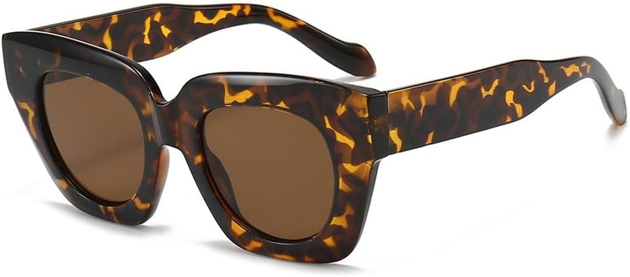 Винтажные солнцезащитные очки Polygon для женщин, модные панк-очки с градиентным переходом цвета, защита от УФ-излучения UV400 для мужчин, трендовые солнцезащитные очки с заклепками TYUVIVO, Leopard
Винтажные солнцезащитные очки Polygon для женщин, модные панк-очки с градиентным переходом цвета, защита от УФ-излучения UV400 для мужчин, трендовые солнцезащитные очки с заклепками TYUVIVO, Leopard