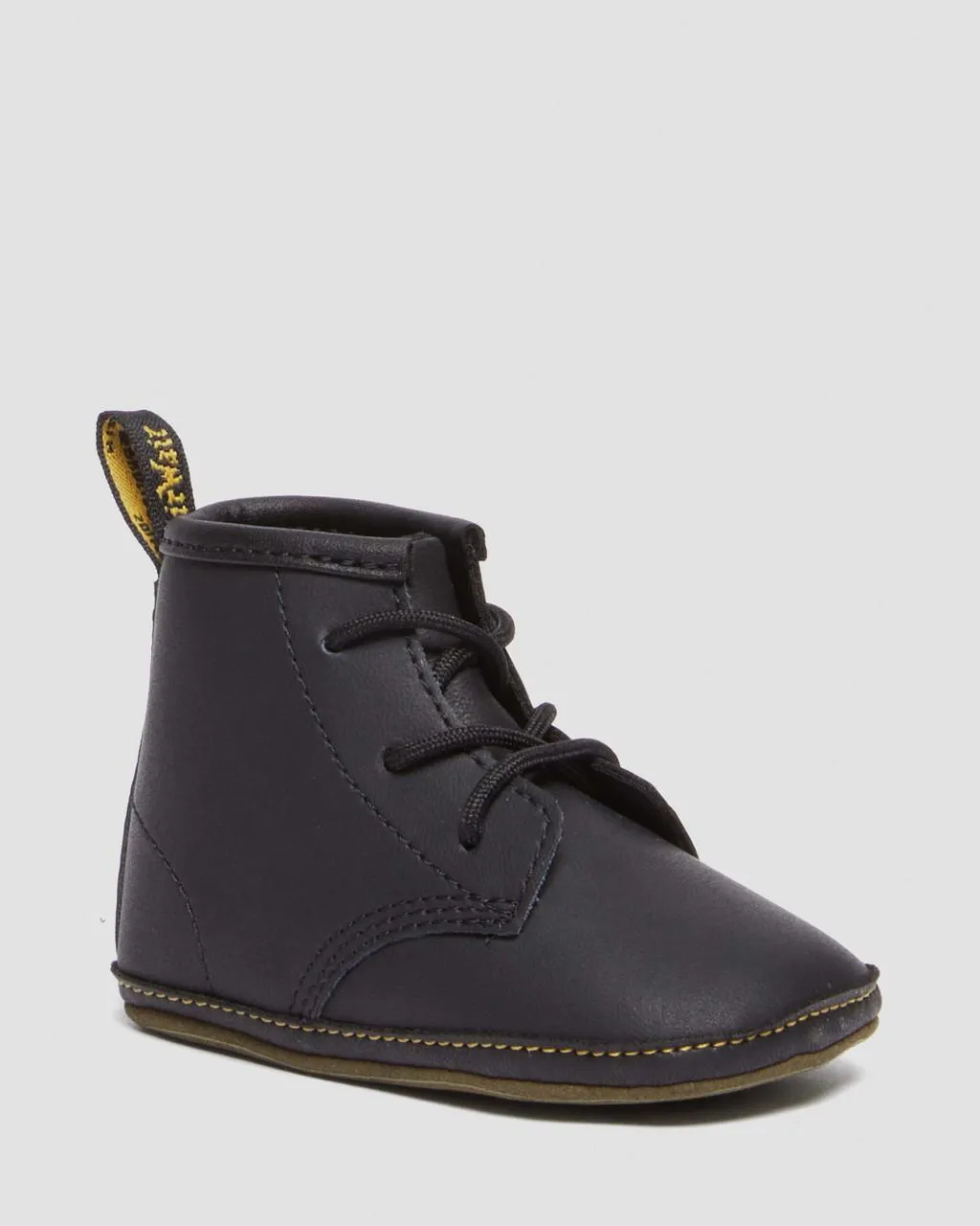 Dr. Martens Newborn 1460 Темно-рыжие кожаные ботильоны, цвет Black — Mason Pu Split+Mason Nw Synthetic
Dr. Martens Newborn 1460 Темно-рыжие кожаные ботильоны, цвет Black — Mason Pu Split+Mason Nw Synthetic