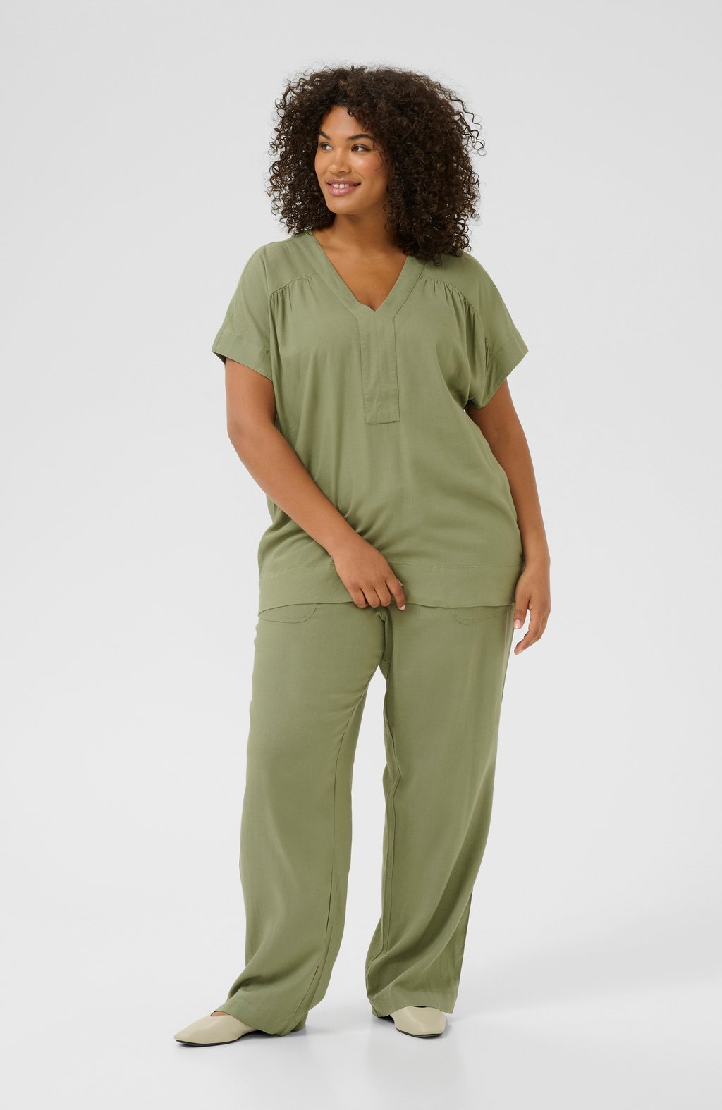 Брюки MILLE Kaffe Curve, зеленый
Брюки MILLE Kaffe Curve, зеленый