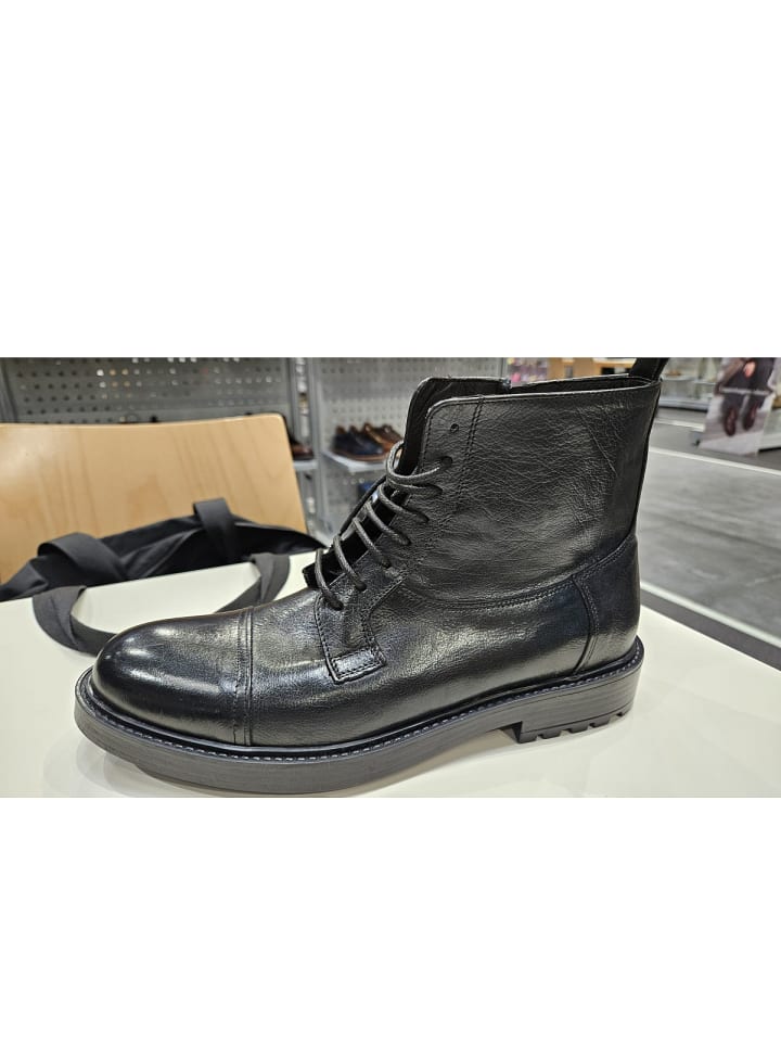 Ботинки Exton, черный
Ботинки Exton, черный