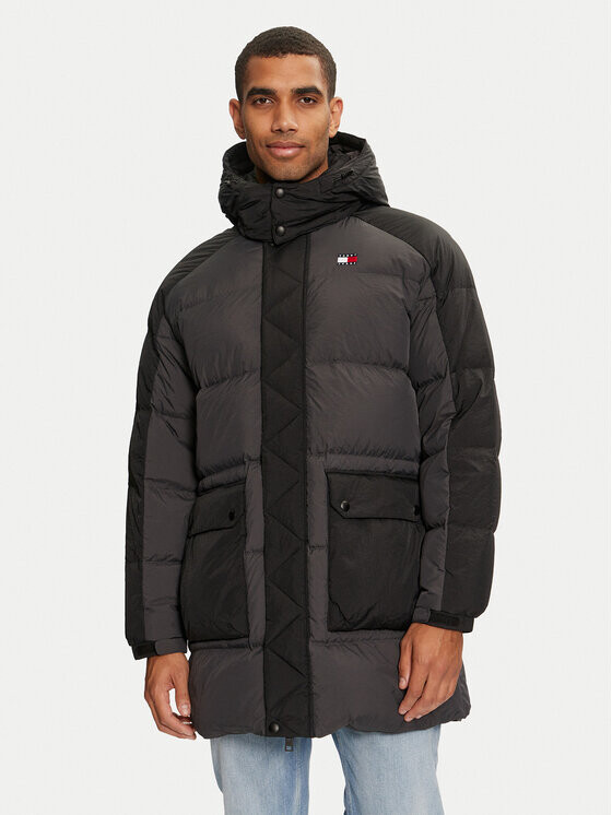 Пуховик стандартного кроя Tommy Jeans, черный
Пуховик стандартного кроя Tommy Jeans, черный