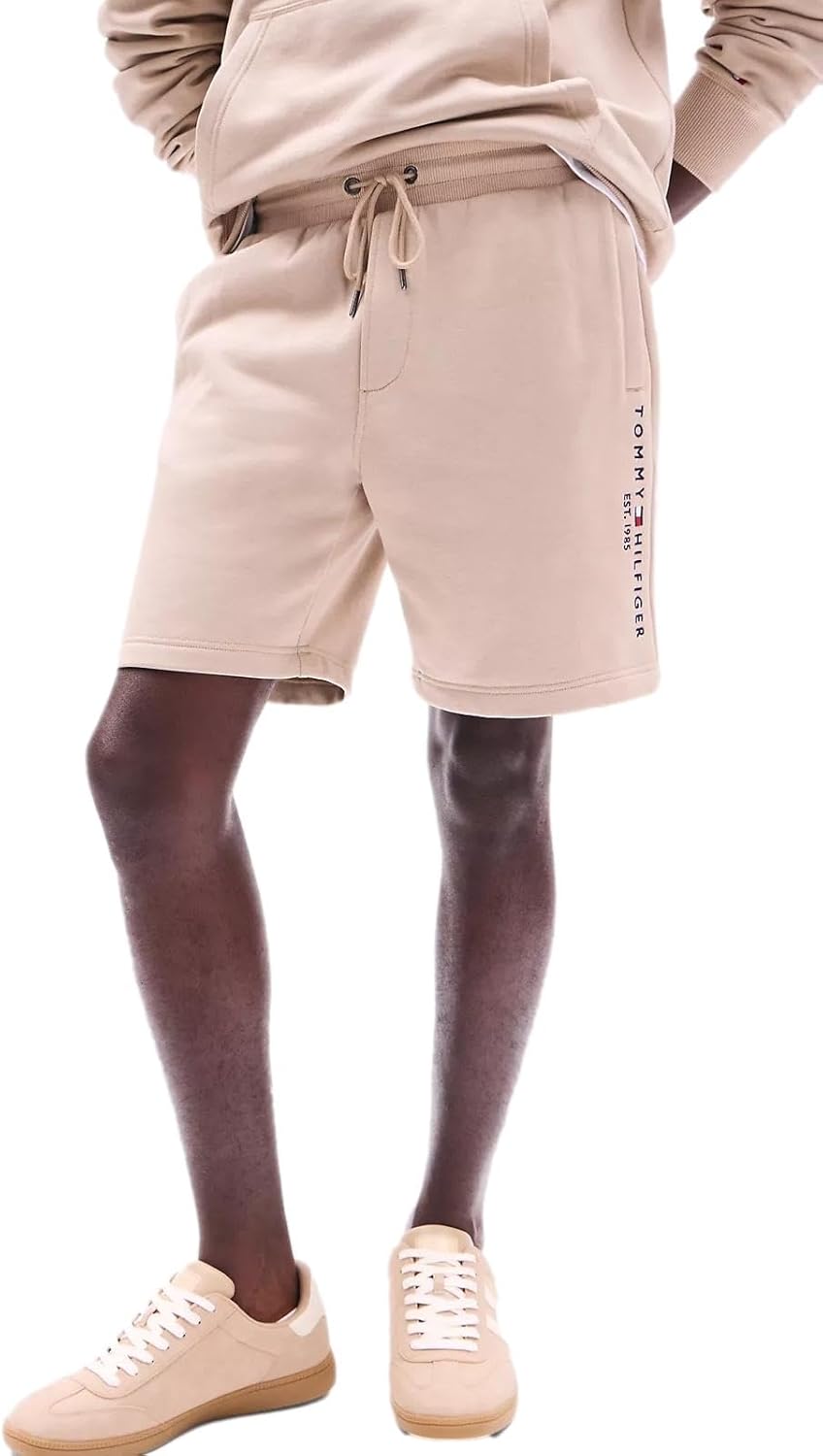 Мужские толстовки Tommy Hilfiger с вышитым логотипом Tommy, Beige
Мужские толстовки Tommy Hilfiger с вышитым логотипом Tommy, Beige