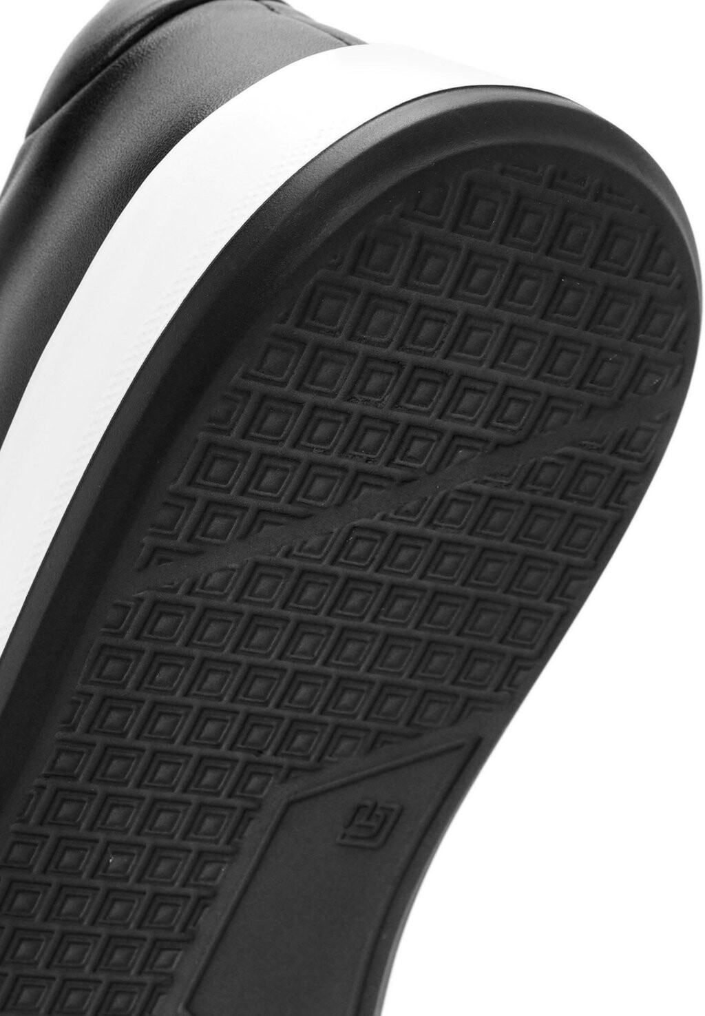 Кроссовки Derimod, черный
Кроссовки Derimod, черный