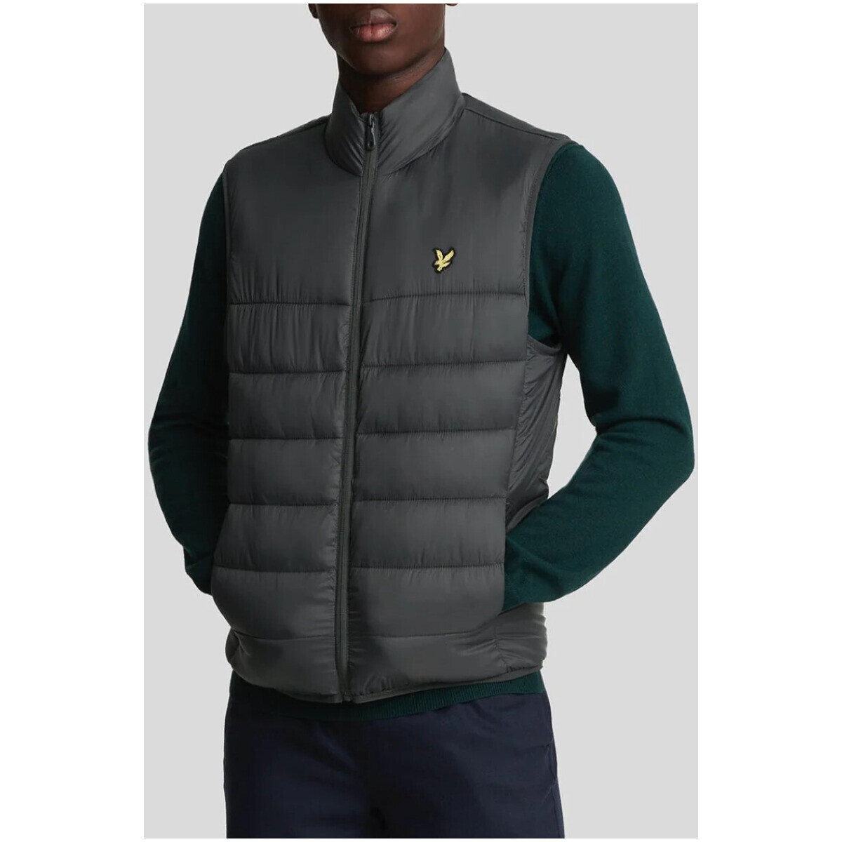 Жилет Lyle & Scott стеганый, серый
Жилет Lyle & Scott стеганый, серый