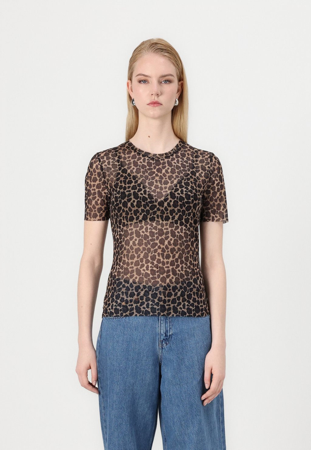 Футболка с принтом ONLMAJA ONLY, черный
Футболка с принтом ONLMAJA ONLY, черный