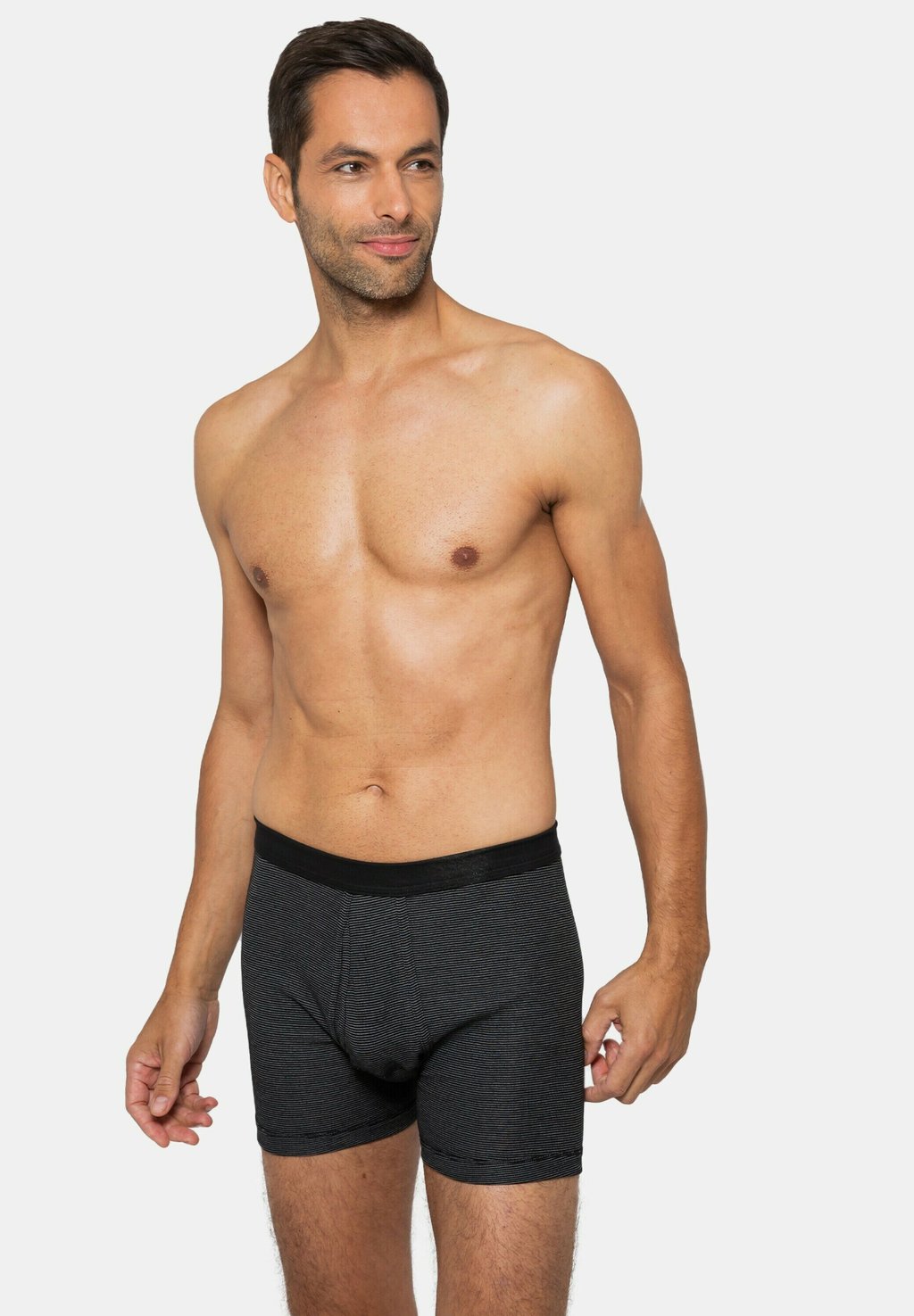 Брюки 5 PACK ESGE, черный
Брюки 5 PACK ESGE, черный