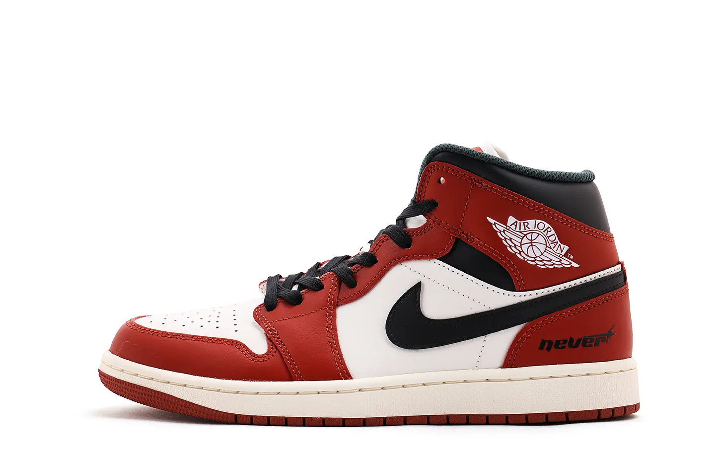 Air 1 амортизация, износостойкие кроссовки Mid top в винтажном баскетбольном стиле Unisex черно-красные Jordan, красный
Air 1 амортизация, износостойкие кроссовки Mid top в винтажном баскетбольном стиле Unisex черно-красные Jordan, красный