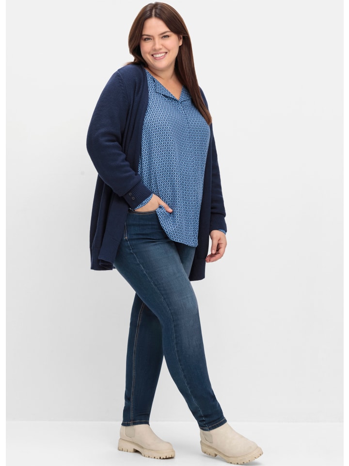 Блузка с принтом в темно-синем цвете sheego
Блузка с принтом в темно-синем цвете sheego