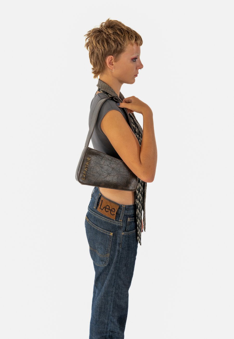 Сумка Expatrié GEORGIA, Vintage Brown/Brown
Сумка Expatrié GEORGIA, Vintage Brown/Brown