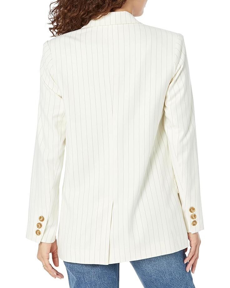 Блейзер line and dot Jane Blazer, белый
Блейзер line and dot Jane Blazer, белый