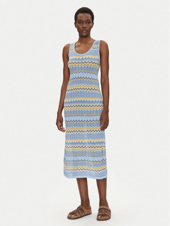 Трикотажное платье обычного кроя IC25-061 Iconique, синий
Трикотажное платье обычного кроя IC25-061 Iconique, синий