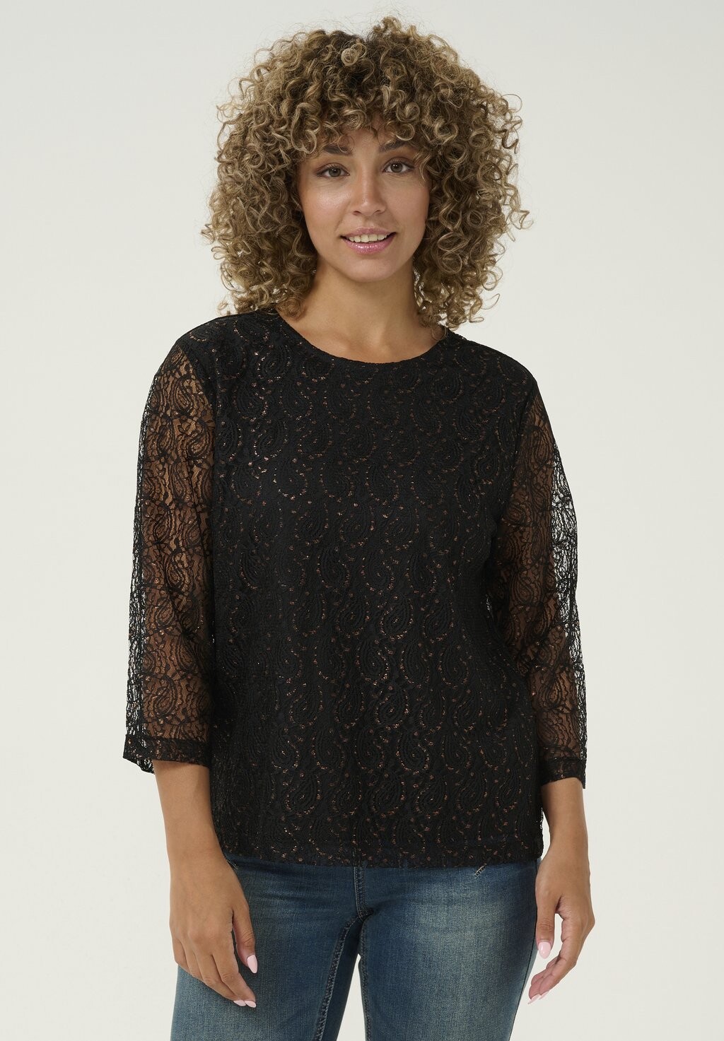 Блуза MINNA GLITTER Cream, черный
Блуза MINNA GLITTER Cream, черный