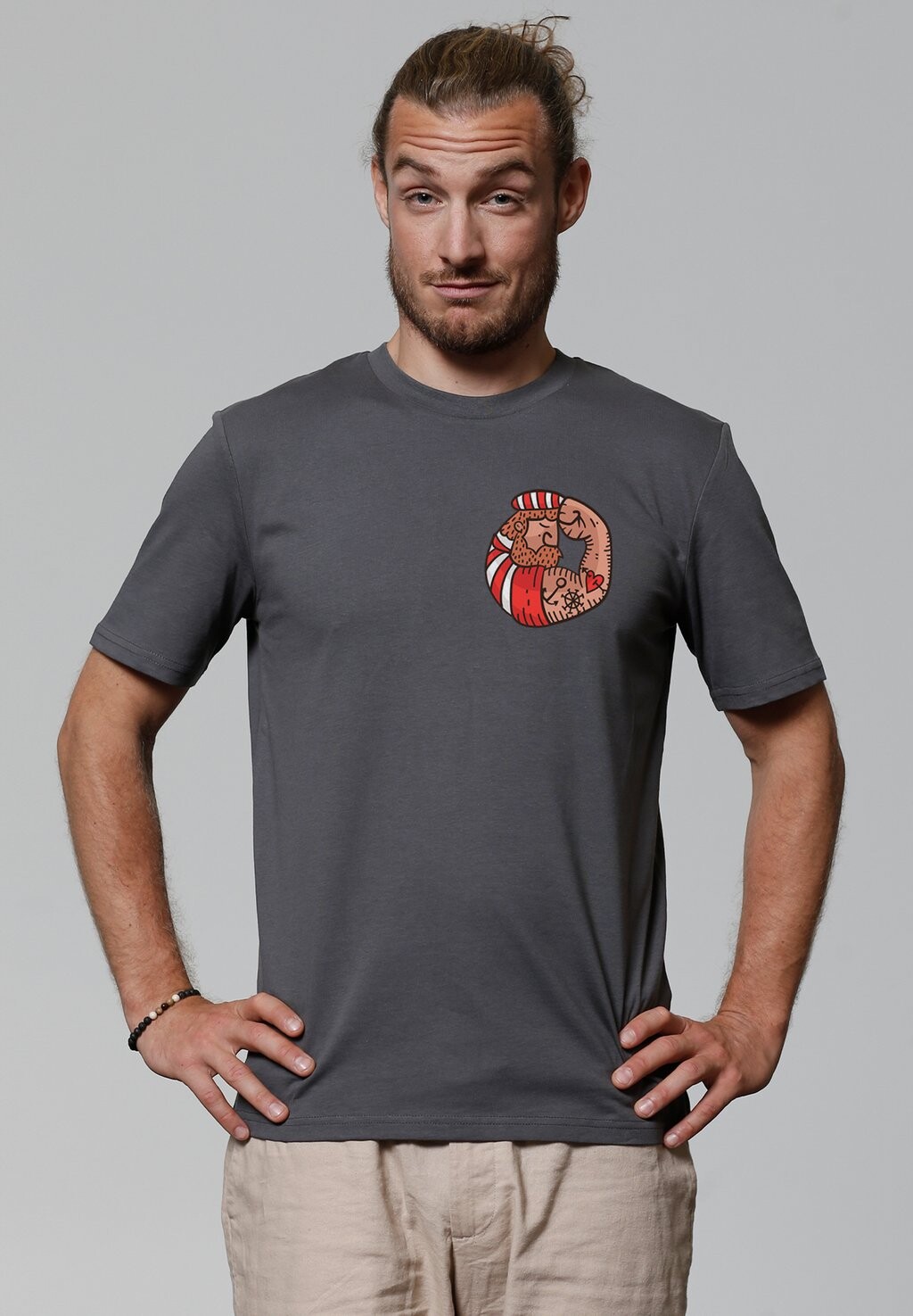 Футболка с принтом watapparel, антрацит
Футболка с принтом watapparel, антрацит