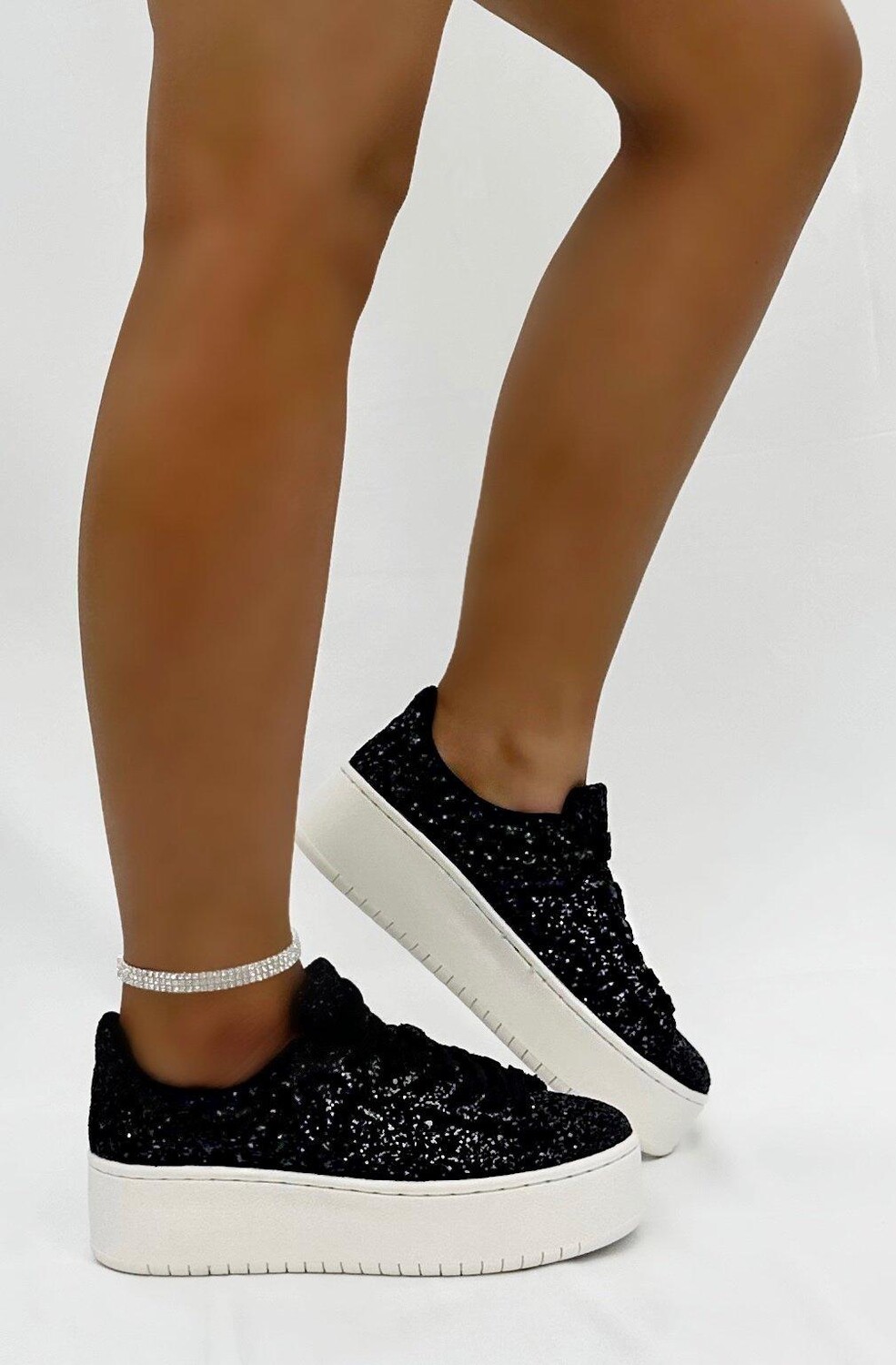 Кроссовки на платформе Glitter Encore Wedge Trainers Love Lemonade, белый
Кроссовки на платформе Glitter Encore Wedge Trainers Love Lemonade, белый