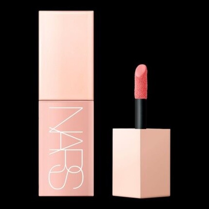 NARS Afterglow Liquid Blush Behave, 0,23 унции, 7 мл
NARS Afterglow Liquid Blush Behave, 0,23 унции, 7 мл
