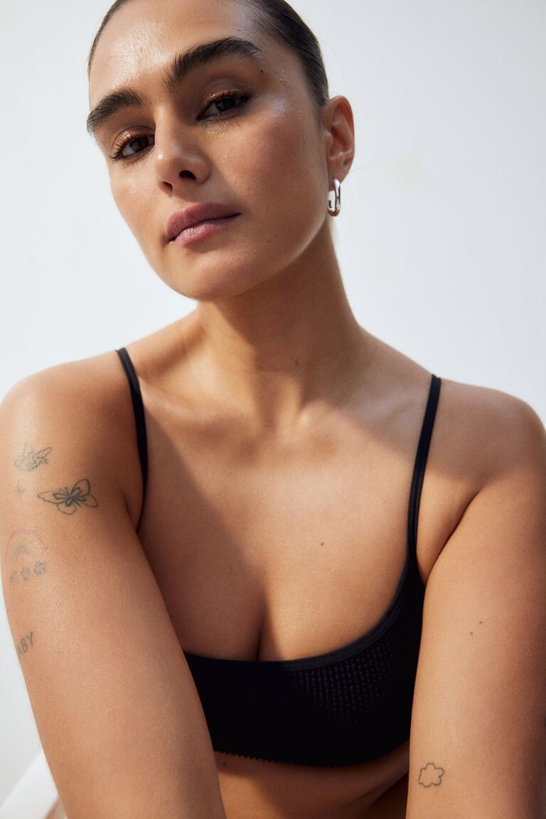 Мягкий верх бикини H&M, черный
Мягкий верх бикини H&M, черный