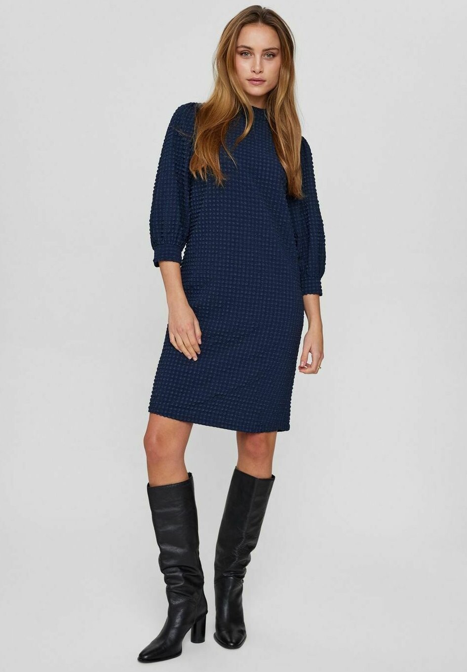 Летнее платье Nuvilje Nümph, цвет dark sapphire
Летнее платье Nuvilje Nümph, цвет dark sapphire