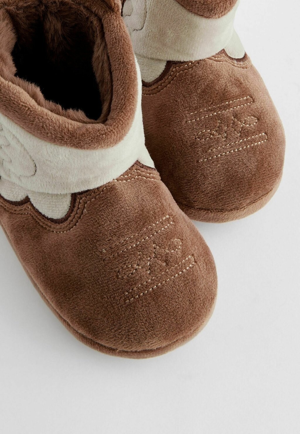 Тапочки Next, коричневый
Тапочки Next, коричневый