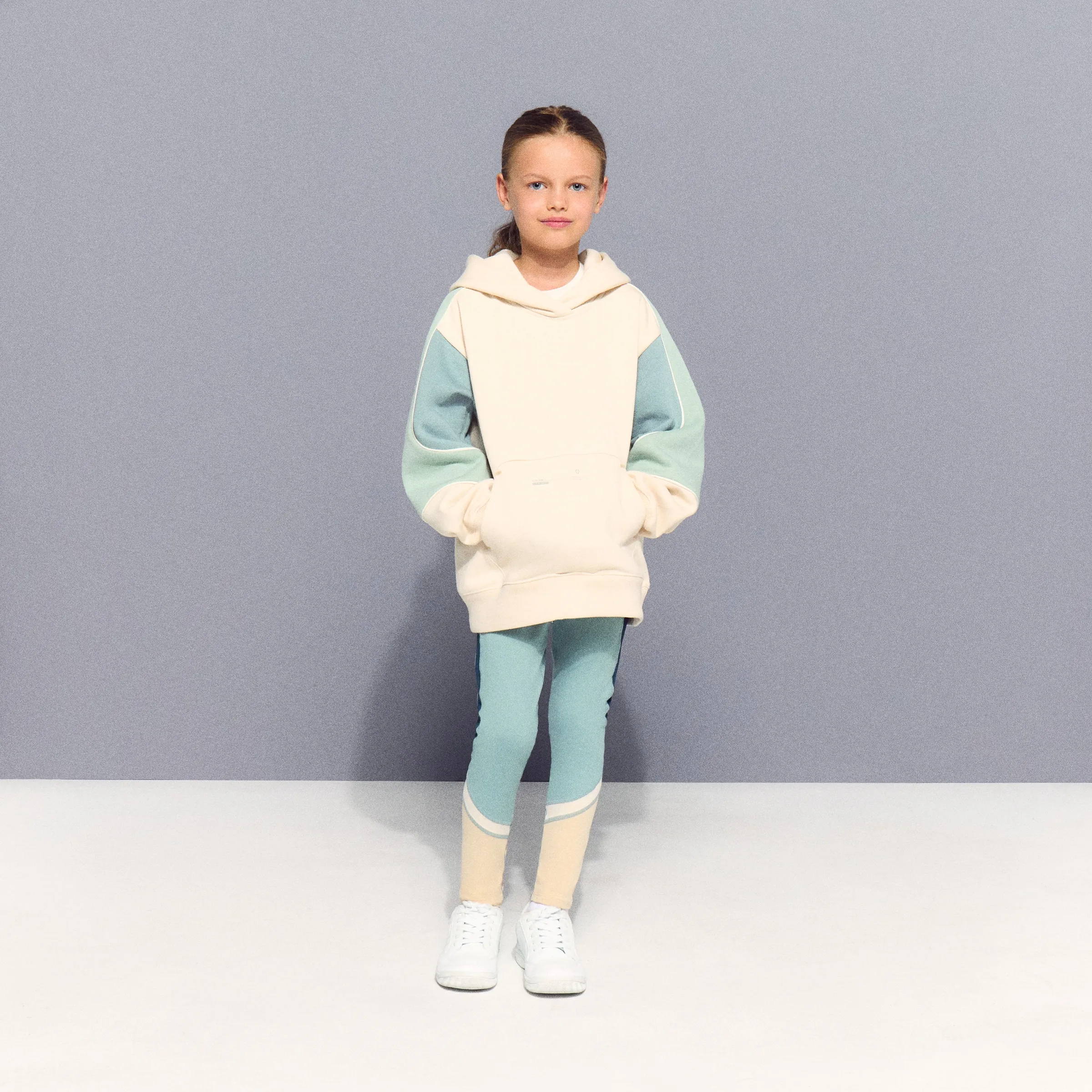 Длинные леггинсы для тренировок девочки Boomerang, зеленый
Длинные леггинсы для тренировок девочки Boomerang, зеленый