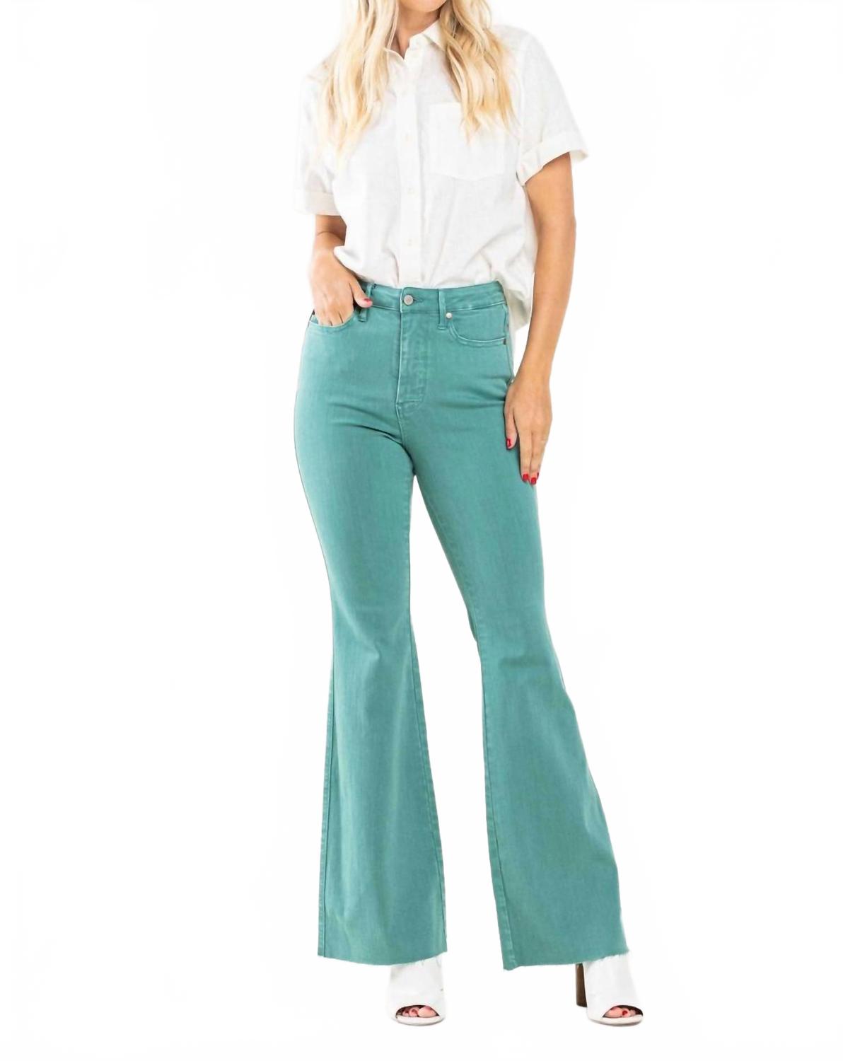 Расклешенные джинсы с высокой талией, цвет «синий деним» Judy Blue, Teal Denim
Расклешенные джинсы с высокой талией, цвет «синий деним» Judy Blue, Teal Denim