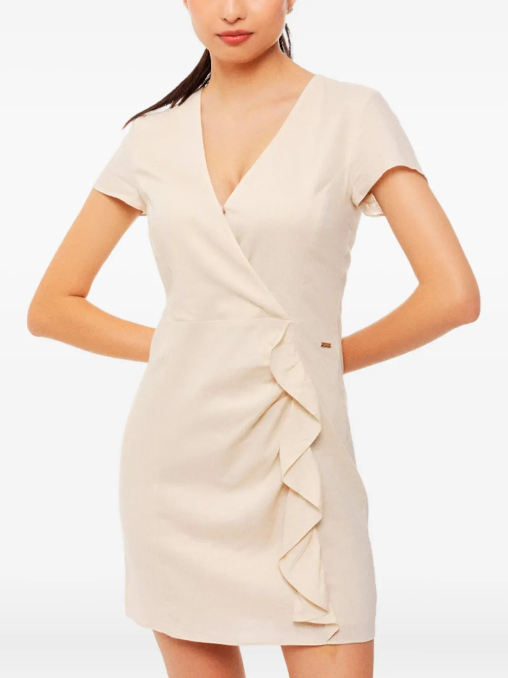 Платье-халат с оборками Armani Exchange, нейтральный
Платье-халат с оборками Armani Exchange, нейтральный