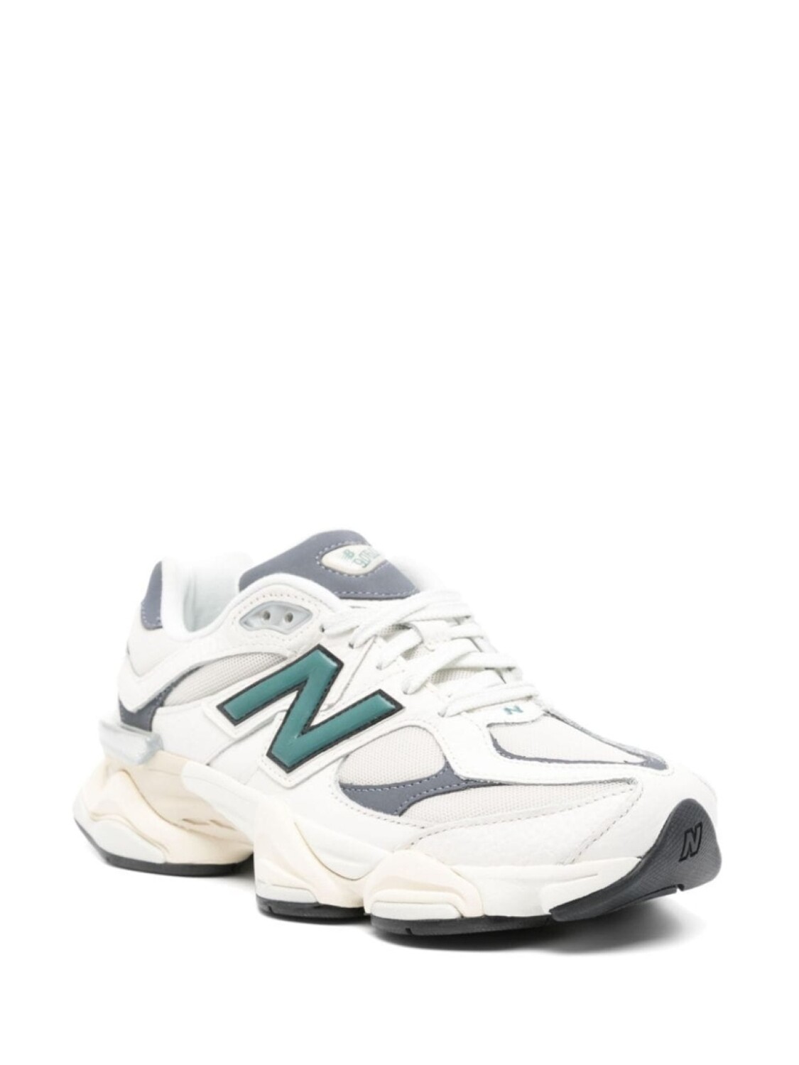 New Balance кроссовки 9060 с нашивкой-логотипом, белый
New Balance кроссовки 9060 с нашивкой-логотипом, белый