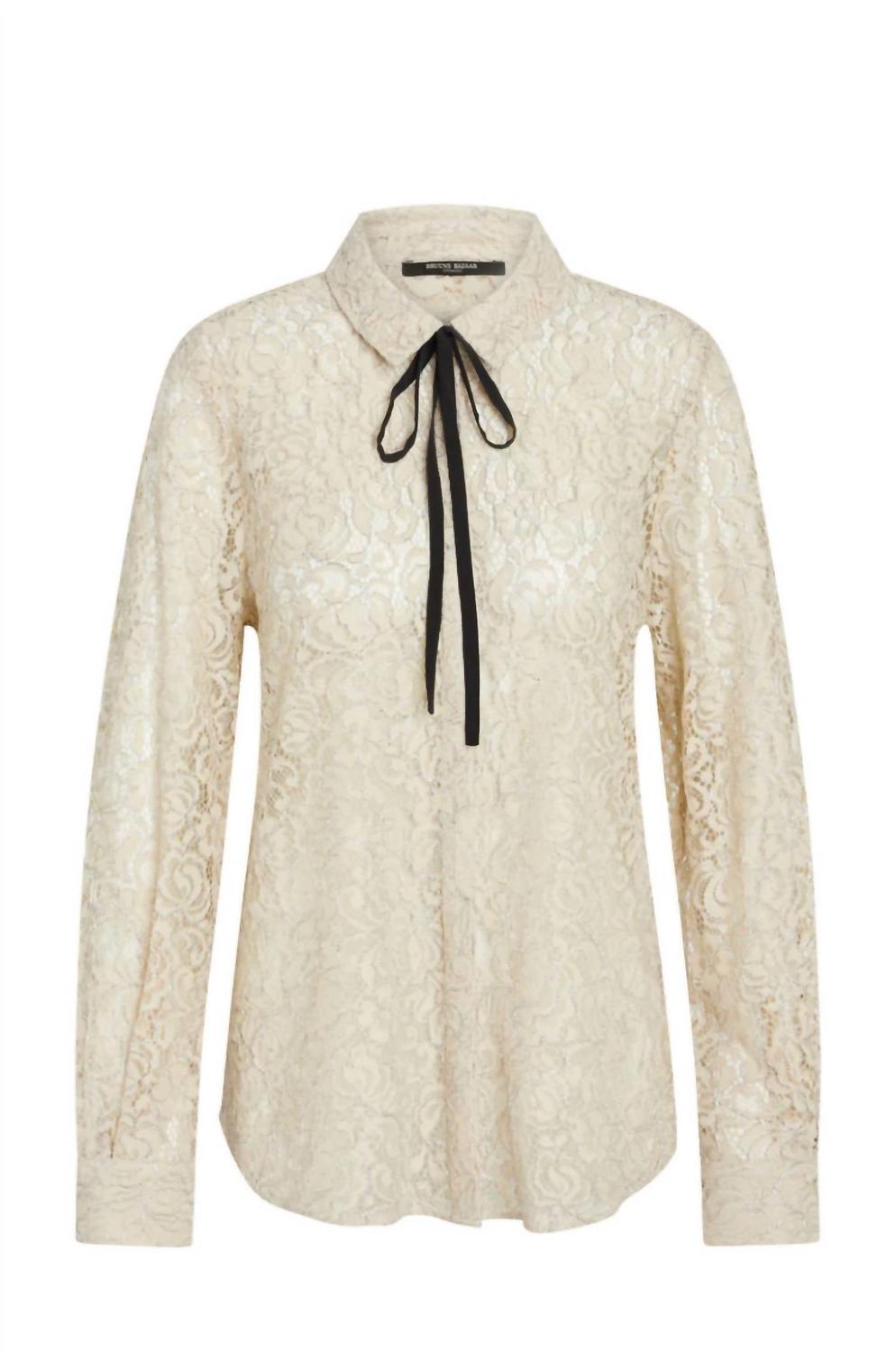 Кружевная блузка кремового цвета Bruuns Bazaar
Кружевная блузка кремового цвета Bruuns Bazaar