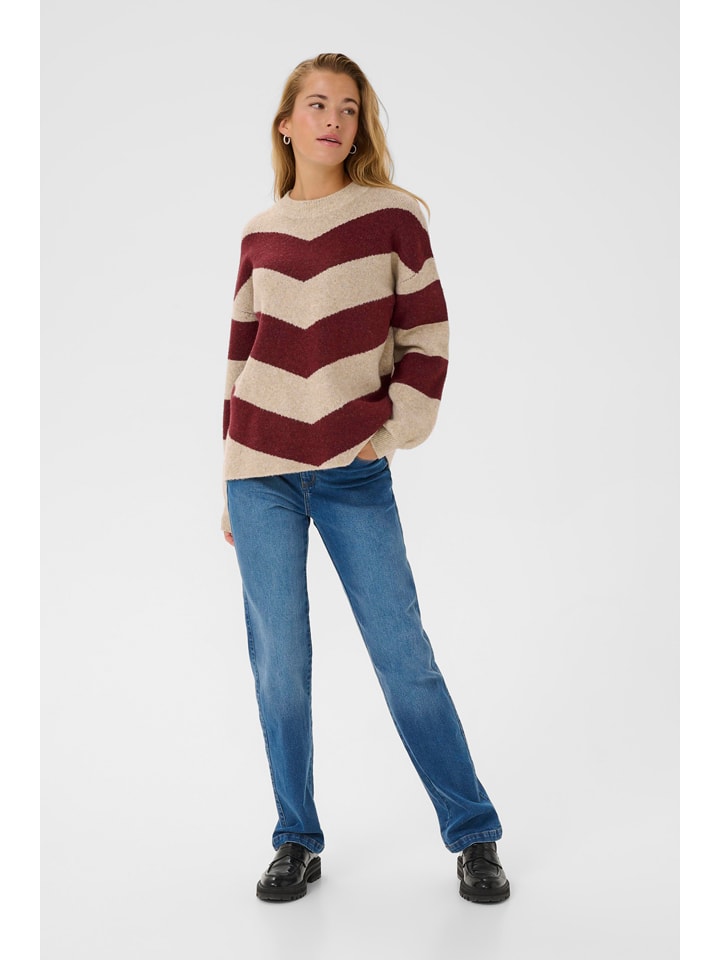 Бежевый свитер Kaffe
Бежевый свитер Kaffe