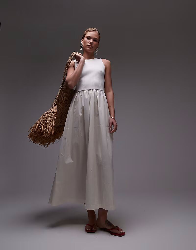 Платье макси из смеси поплина Topshop в цвете «кремовый»
Платье макси из смеси поплина Topshop в цвете «кремовый»