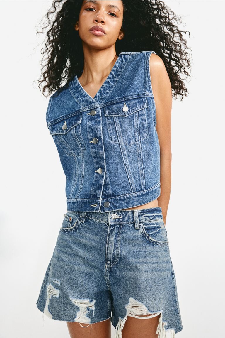 Обычные джинсовые шорты H&M, синий 
Обычные джинсовые шорты H&M, синий