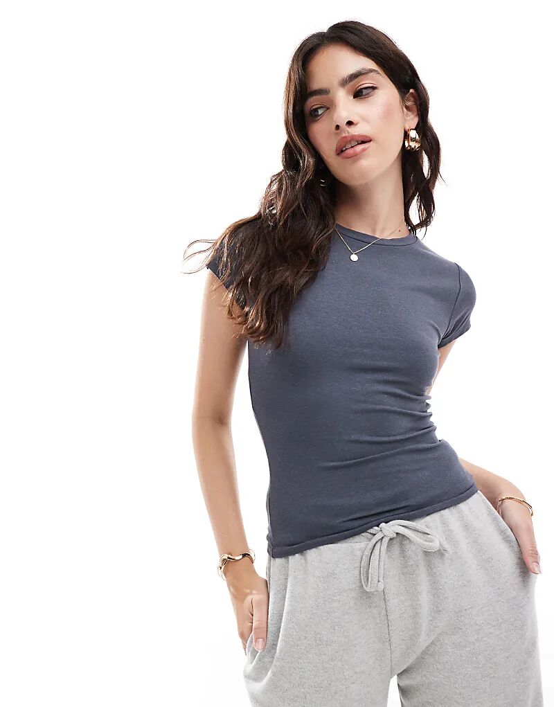 Футболка для повседневного ношения в синем цвете Cotton:On
Футболка для повседневного ношения в синем цвете Cotton:On