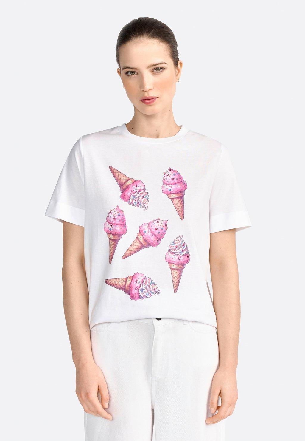 Футболка с принтом Rich & Royal, белый
Футболка с принтом Rich & Royal, белый