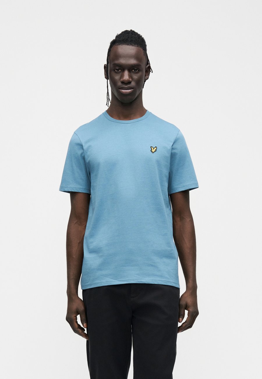 Футболка Lyle & Scott PLAIN, Ocean Sky/Blue, Синий, Футболка Lyle & Scott PLAIN, Ocean Sky/Blue
Футболка Lyle & Scott PLAIN, Ocean Sky/Blue, Синий, Футболка Lyle & Scott PLAIN, Ocean Sky/Blue