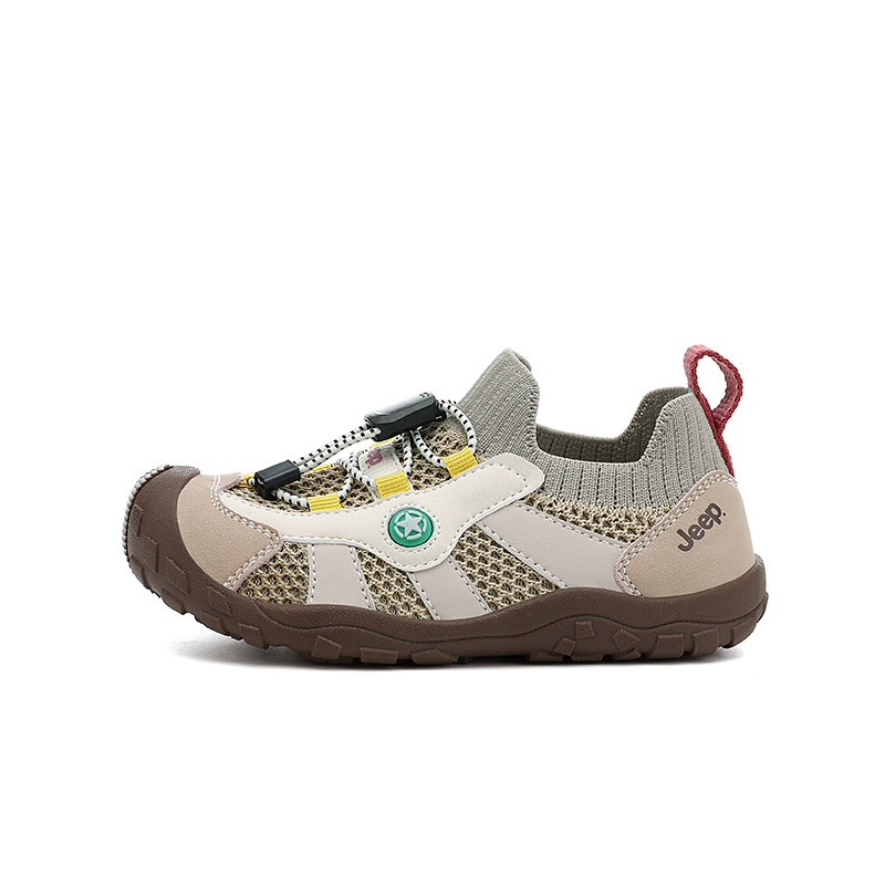 Детские беговые кроссовки с противоскользящей подошвой, амортизацией, защитой от ударов и износостойкие Jeep, milk tea коричневый/светло-хаки
Детские беговые кроссовки с противоскользящей подошвой, амортизацией, защитой от ударов и износостойкие Jeep, milk tea коричневый/светло-хаки