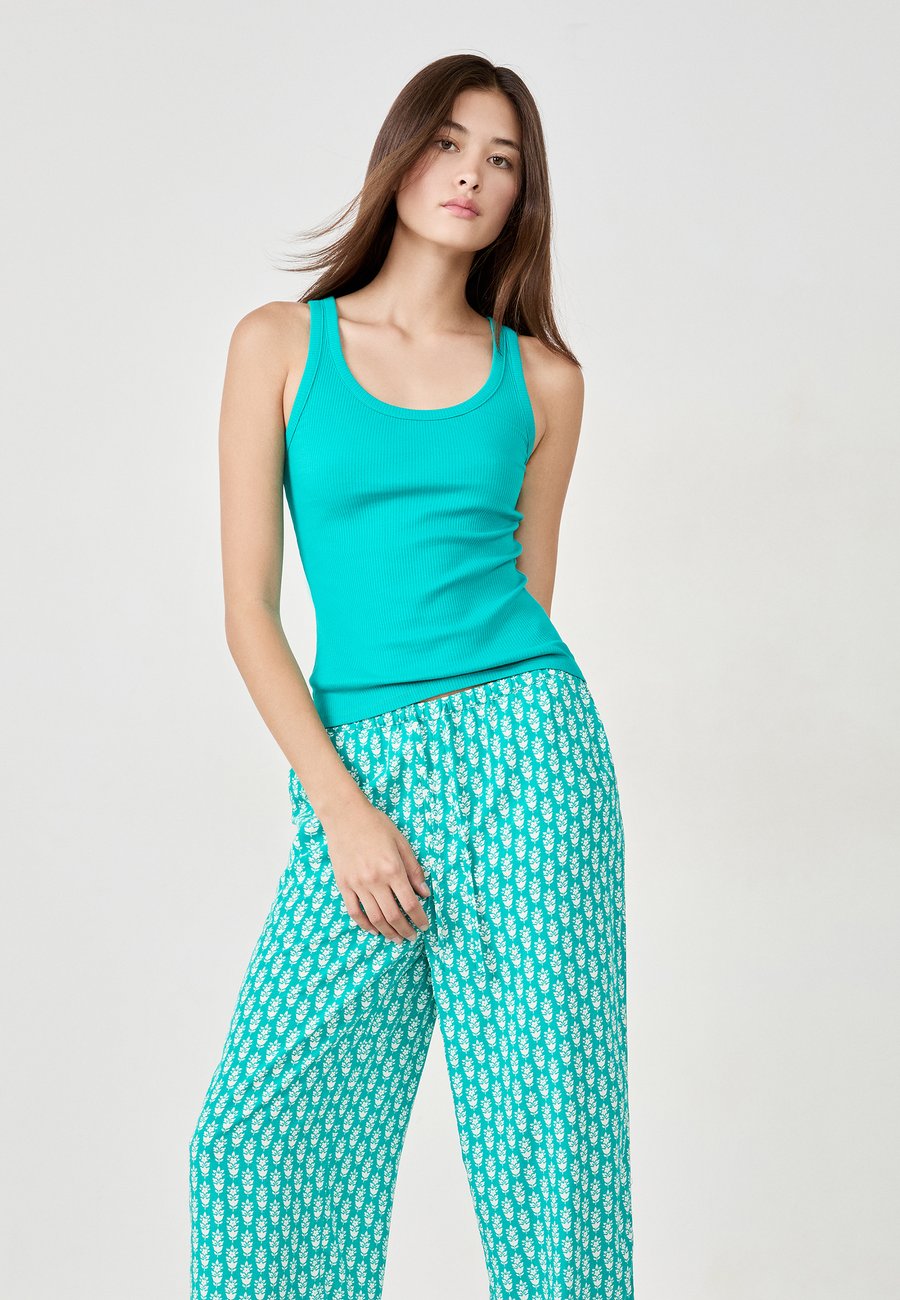 Пижамные брюки Etam BANSI, Turquoise
Пижамные брюки Etam BANSI, Turquoise