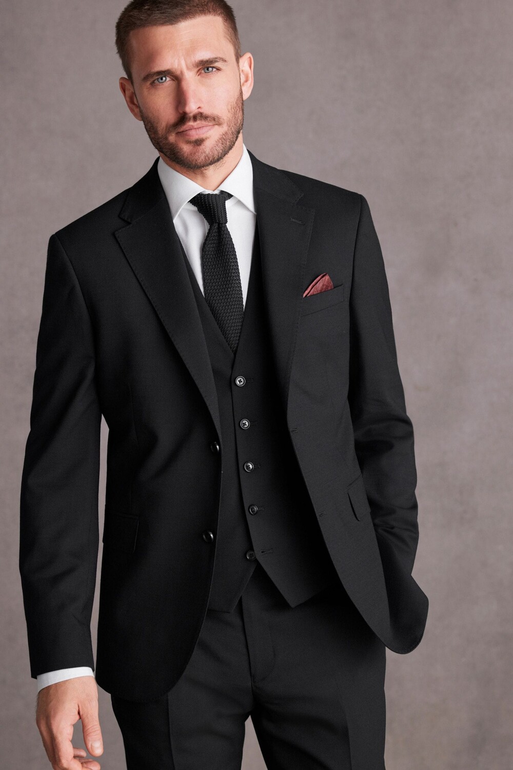 Фирменный костюм Tollegno приталенного кроя: куртка Next, черный
Фирменный костюм Tollegno приталенного кроя: куртка Next, черный